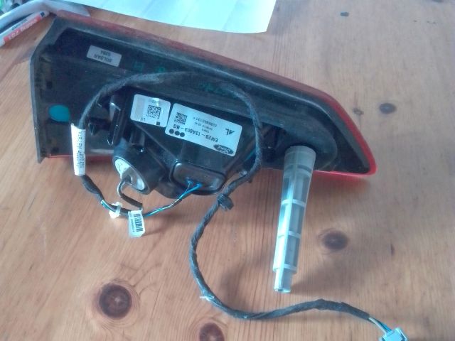 bontott FORD S-MAX II Bal Belső Hátsó Lámpa