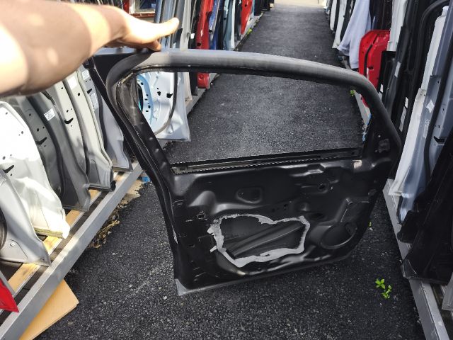 bontott FORD S-MAX II Bal első Ajtó (Üres lemez)