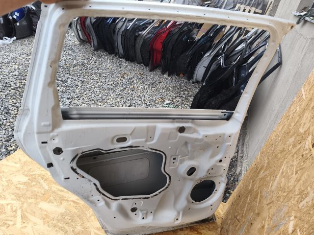 bontott FORD S-MAX II Bal hátsó Ajtó (Üres lemez)