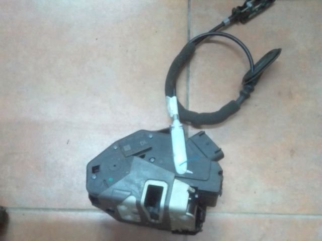 bontott FORD S-MAX II Bal hátsó Ajtózár