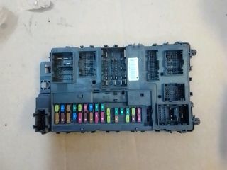 bontott FORD S-MAX II Biztosítéktábla Utastér