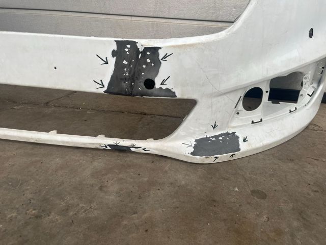 bontott FORD S-MAX II Első Lökhárító (Üresen)