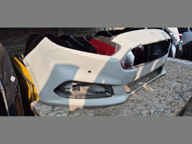 bontott FORD S-MAX II Első Lökhárító (Üresen)