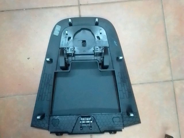 bontott FORD S-MAX II Első Tároló Rekesz