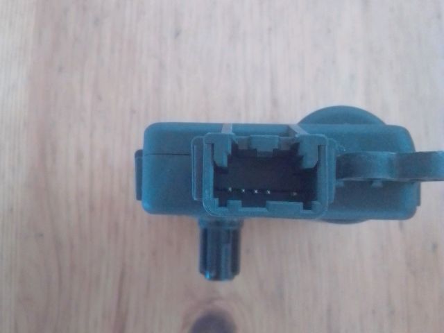 bontott FORD S-MAX II Fűtés Állító Motor