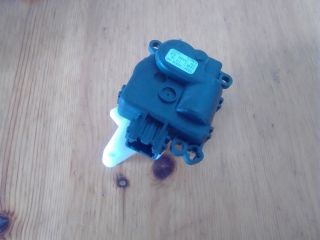 bontott FORD S-MAX II Fűtés Állító Motor