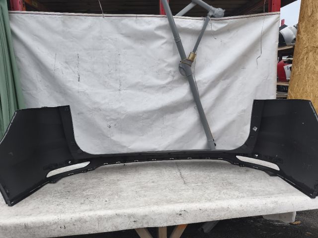 bontott FORD S-MAX II Hátsó Lökhárító (Részeivel)