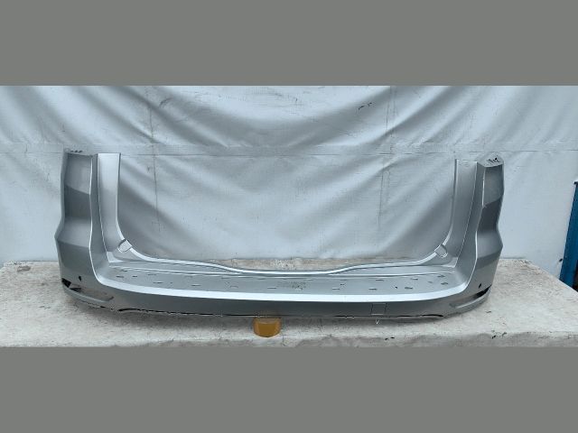 bontott FORD S-MAX II Hátsó Lökhárító (Üresen)