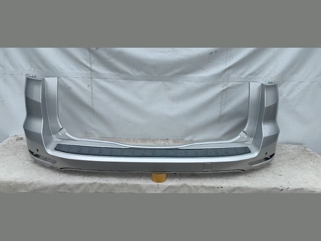 bontott FORD S-MAX II Hátsó Lökhárító (Üresen)