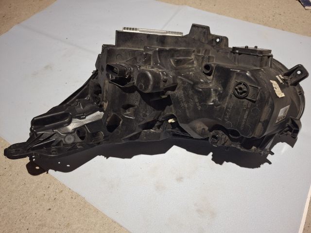 bontott FORD S-MAX II Jobb Fényszóró