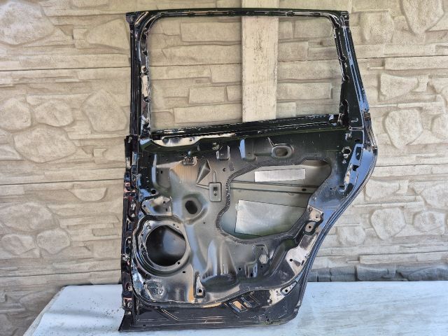 bontott FORD S-MAX II Jobb hátsó Ajtó (Üres lemez)