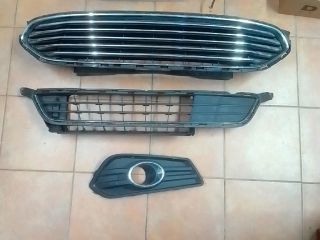 bontott FORD S-MAX II Jobb Ködfényszóró Lámpakeret