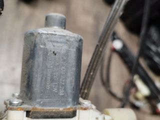 bontott FORD S-MAX Jobb első Ablakemelő Szerkezet (Elektromos)