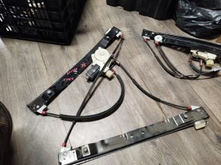 bontott FORD S-MAX Jobb első Ablakemelő Szerkezet (Elektromos)