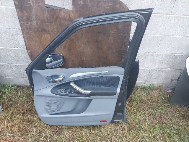 bontott FORD S-MAX Jobb első Ajtó (Részeivel)