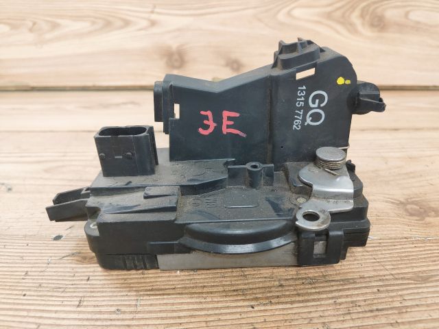 bontott FORD S-MAX Jobb első Ajtózár