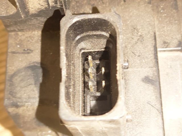 bontott FORD S-MAX Jobb első Ajtózár