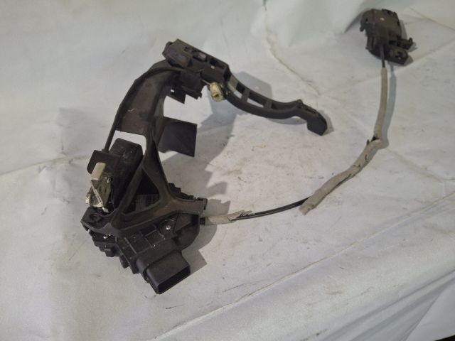 bontott FORD S-MAX Jobb első Ajtózár