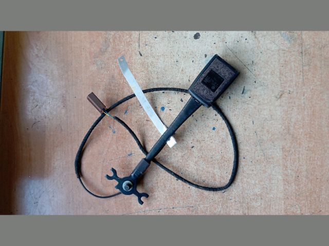 bontott FORD S-MAX Jobb első Biztonsági Öv Csat