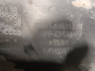 bontott FORD S-MAX Jobb első Dobbetét (Kerékjárati, Műanyag)