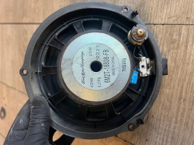 bontott FORD S-MAX Jobb első Hangszóró