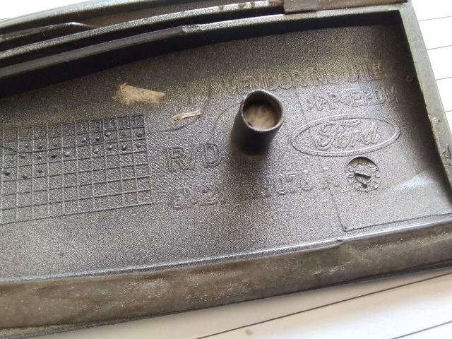 bontott FORD S-MAX Jobb első Sárvédő Díszléc