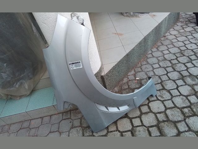 bontott FORD S-MAX Jobb első Sárvédő