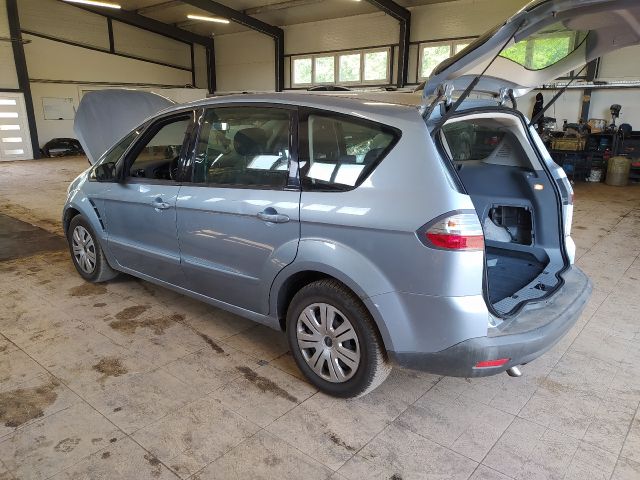 bontott FORD S-MAX Jobb első Sárvédő