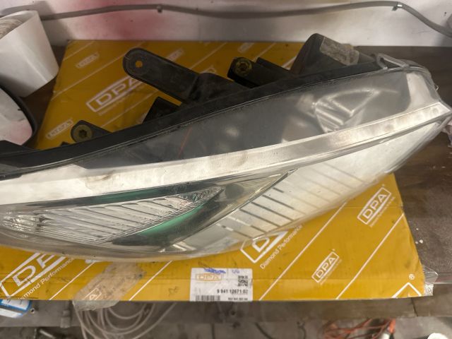 bontott FORD S-MAX Jobb Fényszóró