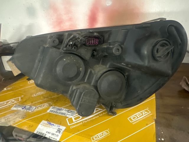 bontott FORD S-MAX Jobb Fényszóró