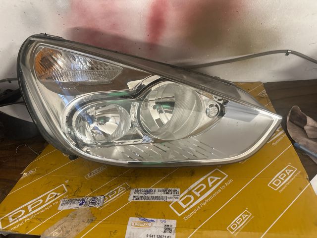 bontott FORD S-MAX Jobb Fényszóró