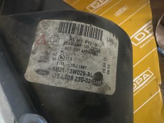 bontott FORD S-MAX Jobb Fényszóró