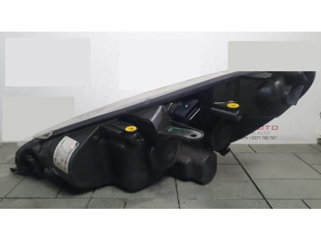 bontott FORD S-MAX Jobb Fényszóró