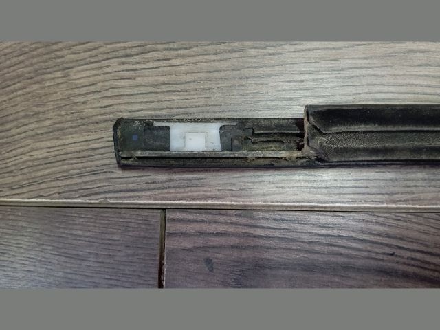 bontott FORD S-MAX Jobb hátsó Ablak Sín