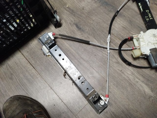 bontott FORD S-MAX Jobb hátsó Ablakemelő Szerkezet (Elektromos)