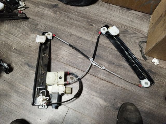 bontott FORD S-MAX Jobb hátsó Ablakemelő Szerkezet (Elektromos)