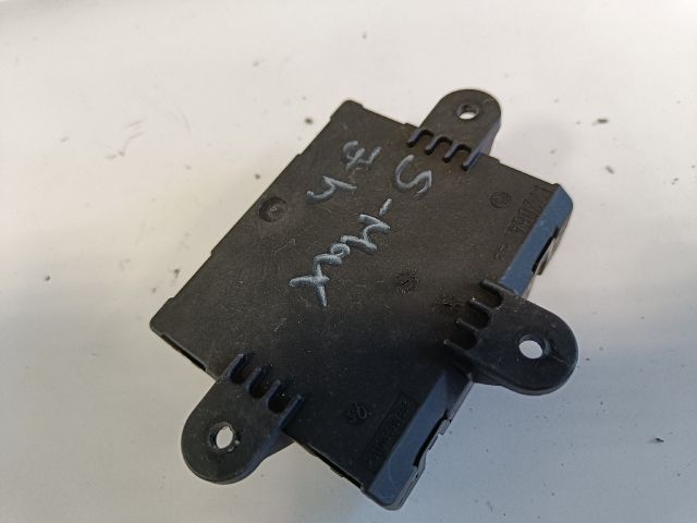 bontott FORD S-MAX Jobb hátsó Ajtó Vezérlőegység