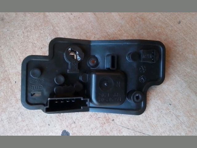 bontott FORD S-MAX Jobb Hátsó Lámpa Foglalat