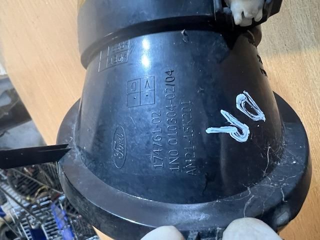 bontott FORD S-MAX Jobb Ködfényszóró