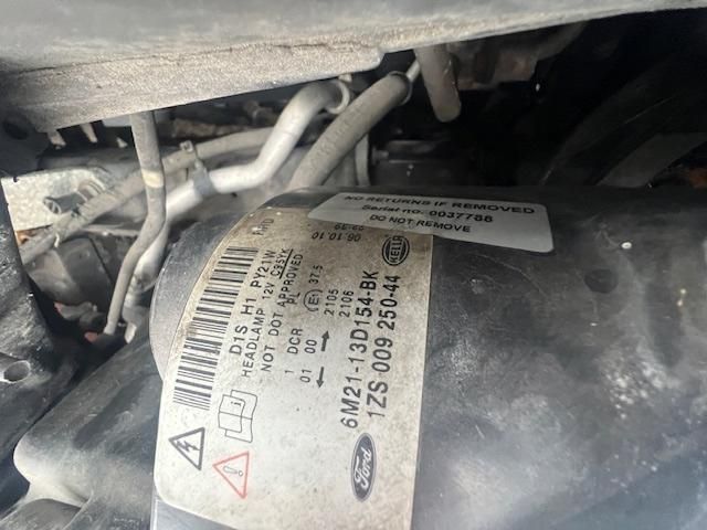 bontott FORD S-MAX Jobb Xenon Fényszóró