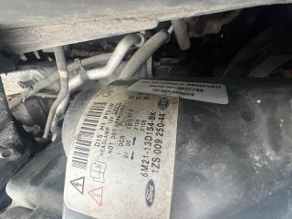 bontott FORD S-MAX Jobb Xenon Fényszóró