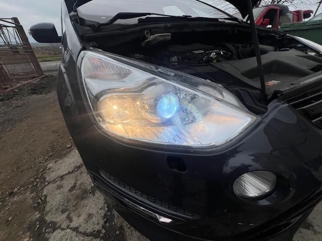 bontott FORD S-MAX Jobb Xenon Fényszóró