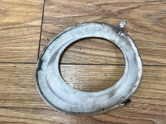 bontott FORD S-MAX Ködzárófény Keret