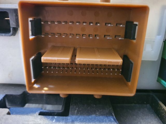 bontott FORD S-MAX Komfort Elektronika