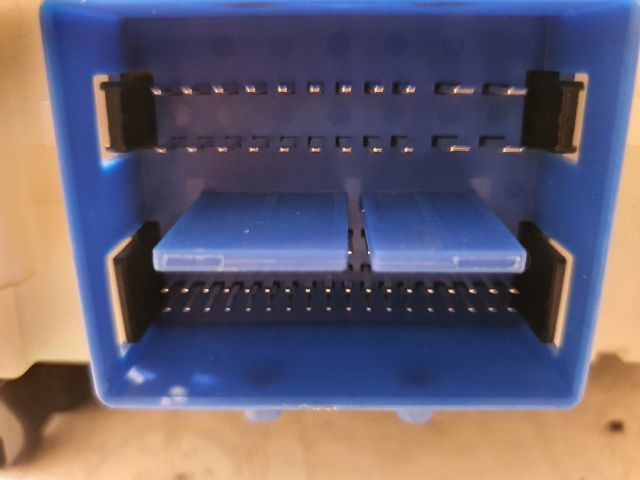 bontott FORD S-MAX Komfort Elektronika