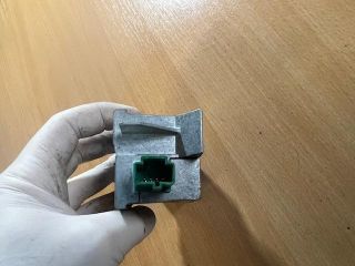 bontott FORD S-MAX Kormányzár (Elektromos)