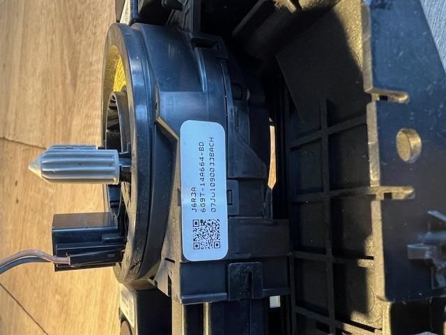 bontott FORD S-MAX Légzsák Átvezető Szalagkábel