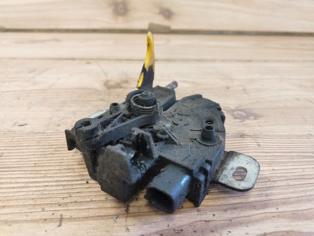 bontott FORD S-MAX Motorháztető Zárszerkezet