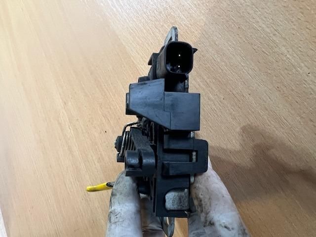 bontott FORD S-MAX Motorháztető Zárszerkezet