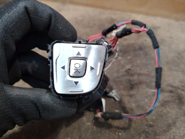 bontott FORD S-MAX Multikormány Kapcsoló Pár